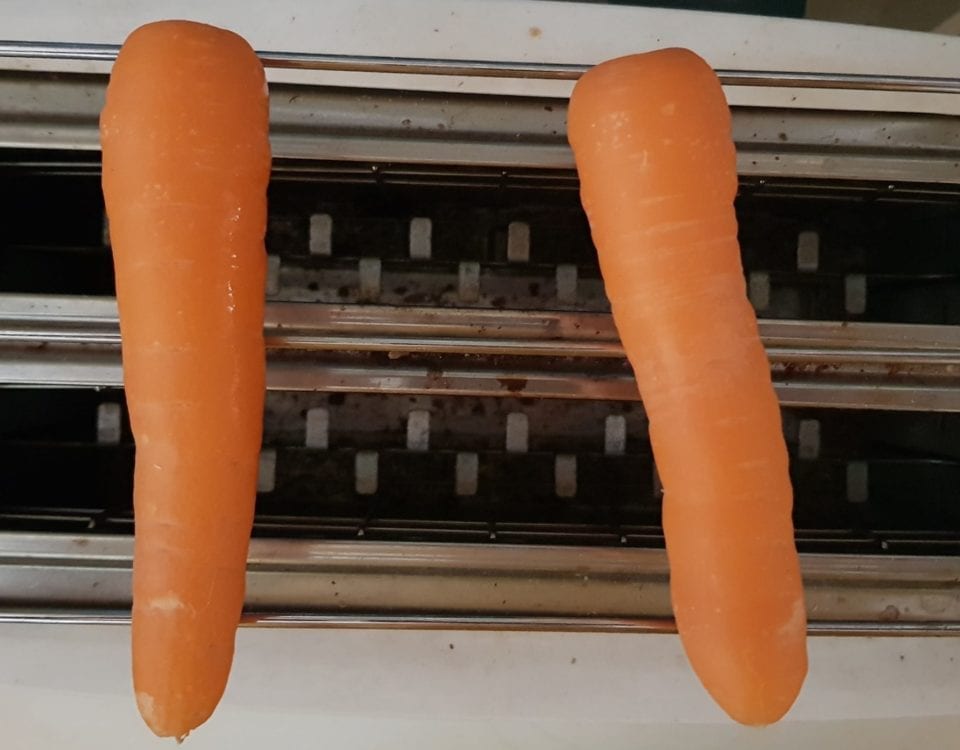 Möhren auf dem Toaster