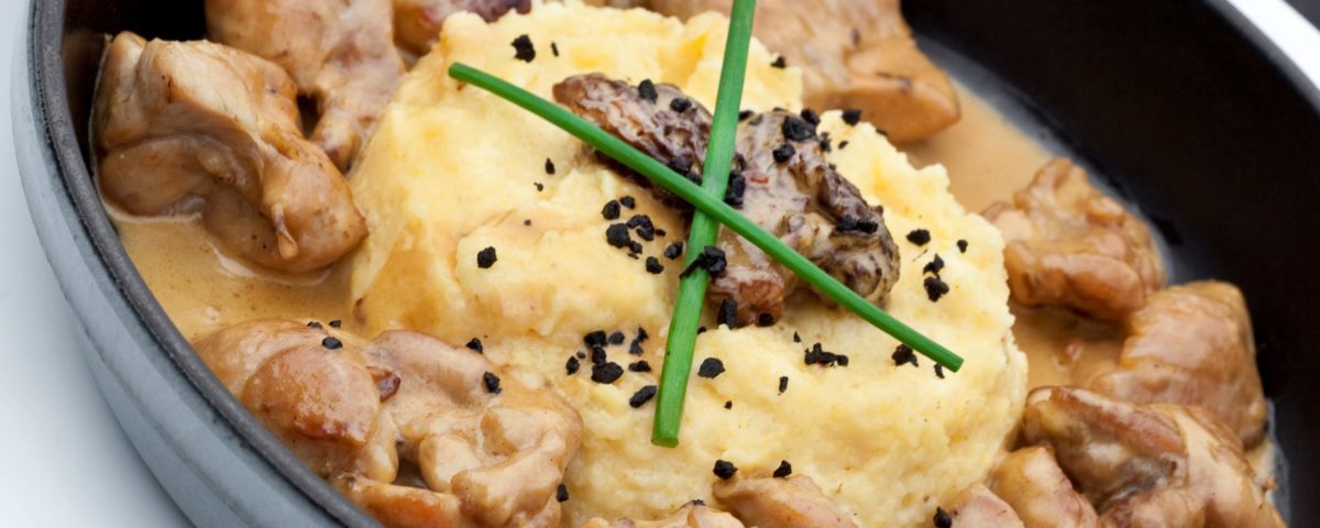Kalbsbries mit Morcheln und Sahnesauce