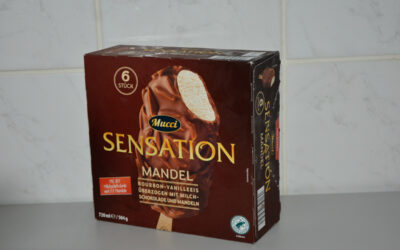 Review: Aldi Mucci Sensation Mandel Bourbon-Vanilleeis
