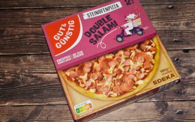 Fertiggebacken: Gut & Günstig Steinofenpizza Double Salami im Pizzaofen Unold Luigi