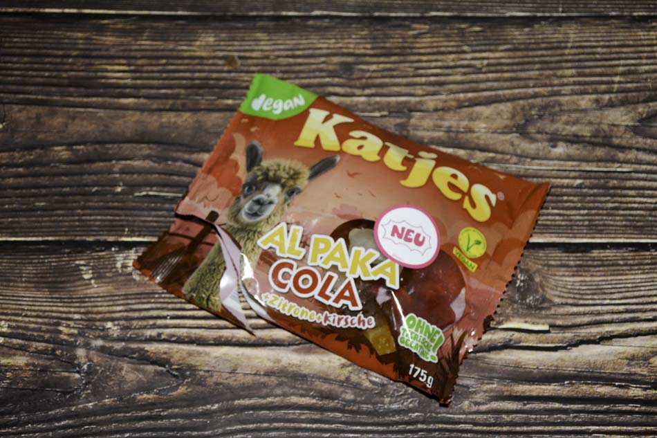 Lebensmittelarchiv: Katjes Alpaca Cola-Zitrone-Kirsche – Veganer Fruchtgummi-Mix im Detail