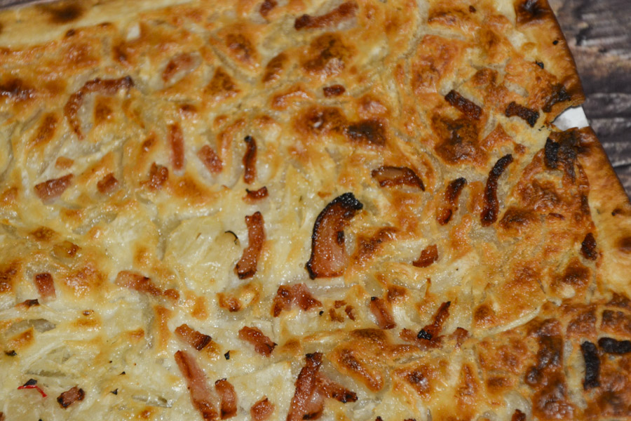 Aldi Frantastique! Original Flammkuchen mit Speck 2025 fertiggebacken und knusprig