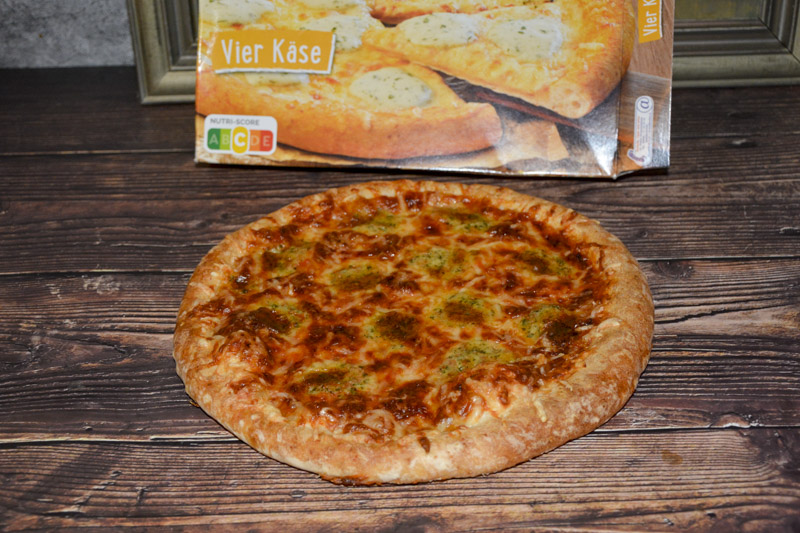 Dr. Oetker Die Ofenfrische Vier Käse 2025 fertiggebacken